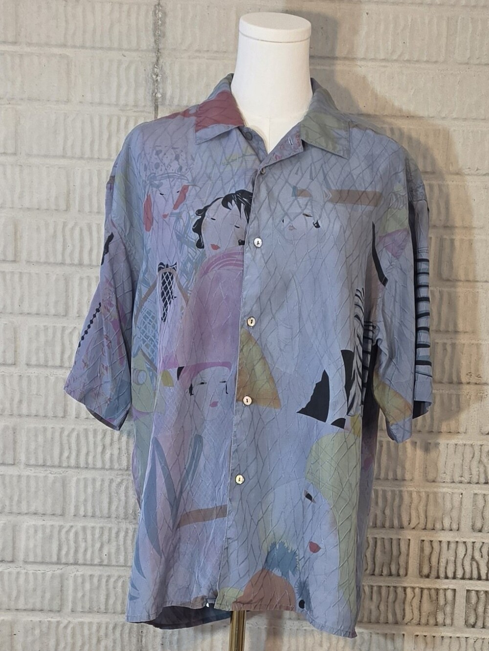 Citron Santa Monica 100% Silk Button Up